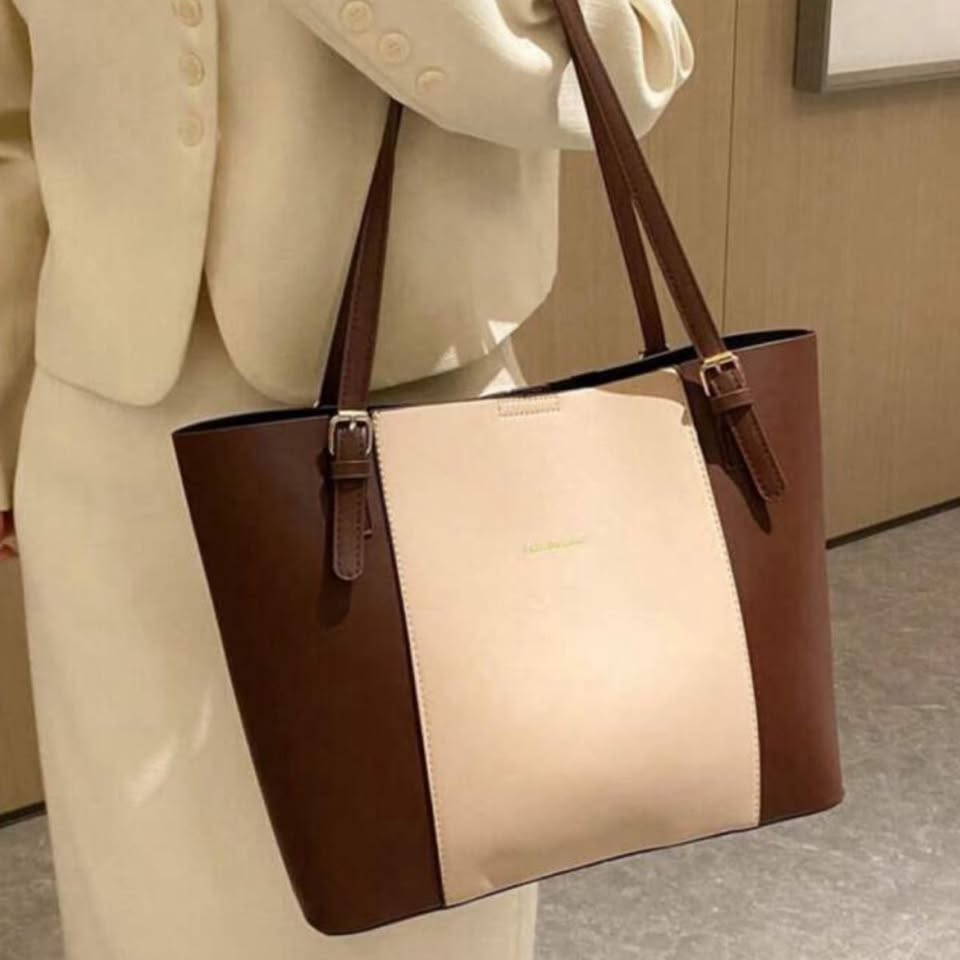 The Clara Shoulder Bag