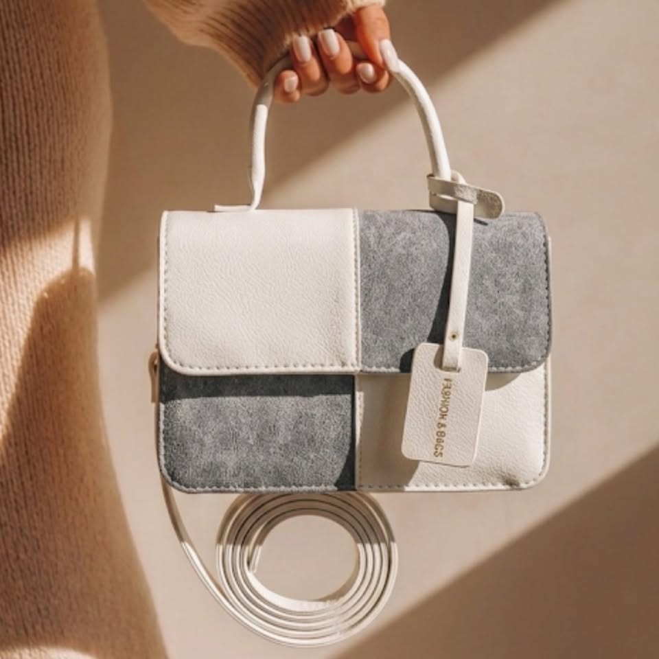 The Metro White Bag