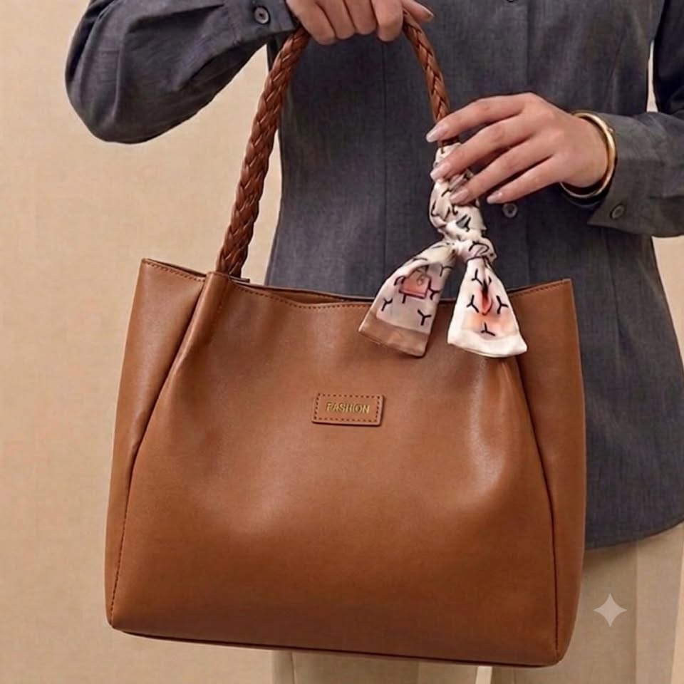 The Twist Tote